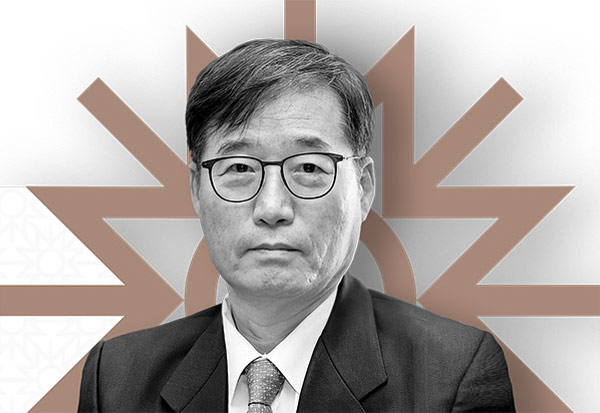 Prof. Keun Lee